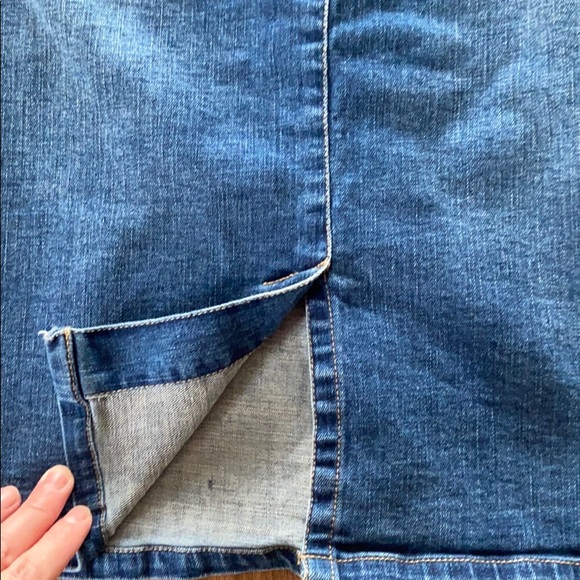 Nanette Lepore Denim Pencil Skirt - Picture 10 of 12